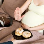 تجنبي هذه الأطعمة خلال فترة الحمل